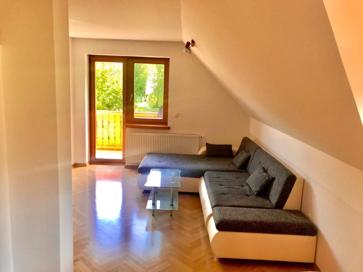 Residence Aurora, Бохинь Экстерьер фото